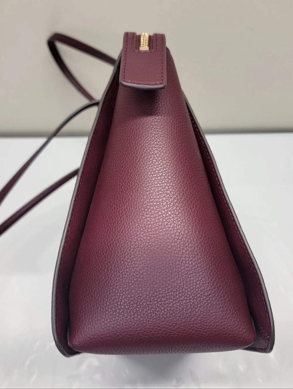 Tory Burch Robinson Pebbled Leather Shoulder Tote Double Strap with Gold Logo
